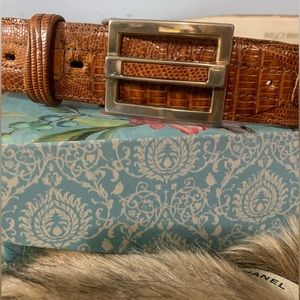 💎Madonna inn belt 💎Streve of California GEMUINE ALLIGATOR LIZARD
3981💎CC0